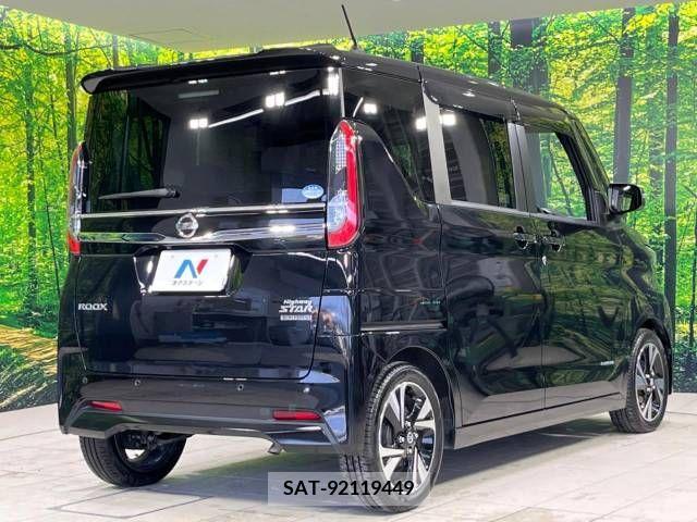 Nissan ROOX 2020-05 354755-17