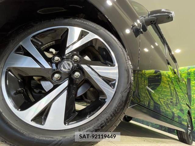 Nissan ROOX 2020-05 354755-13