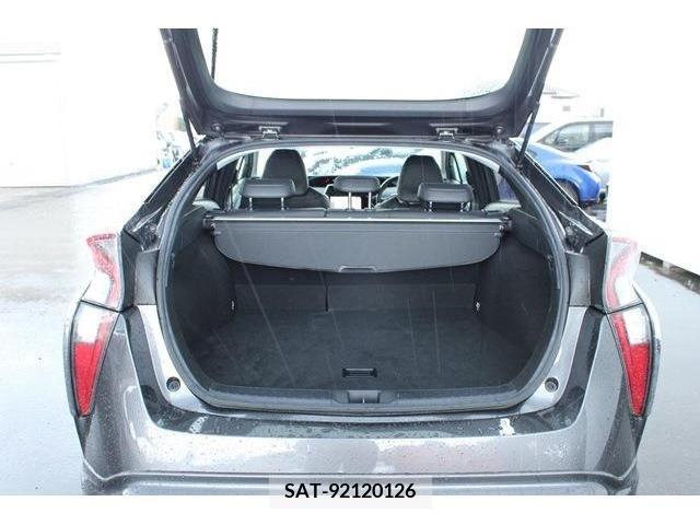 Toyota PRIUS 2016-06 322326-16