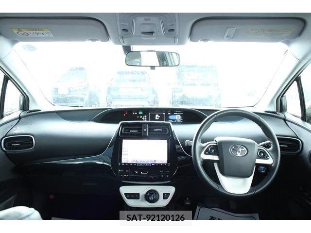 Toyota PRIUS 2016-06 322326-15