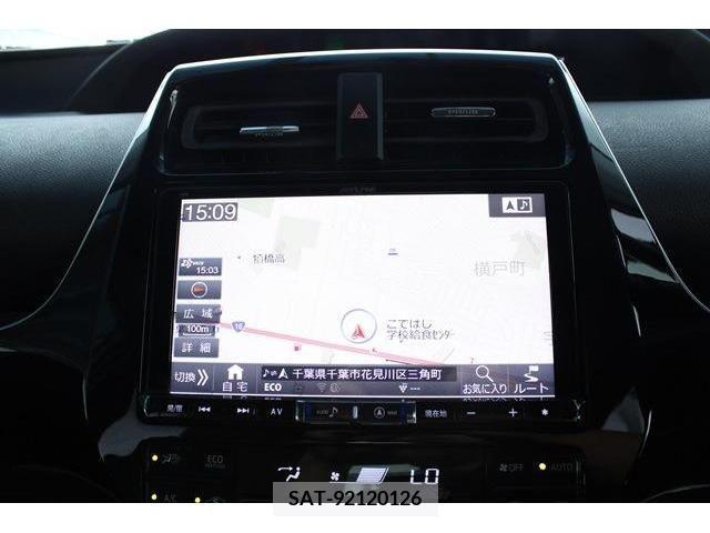 Toyota PRIUS 2016-06 322326-1