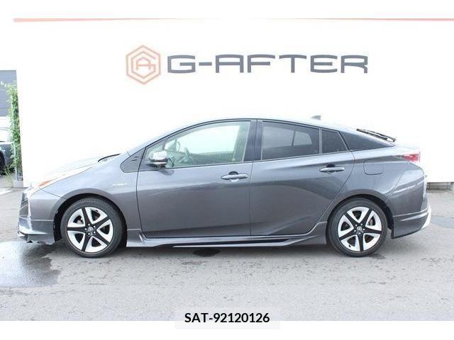 Toyota PRIUS 2016-06 322326-9