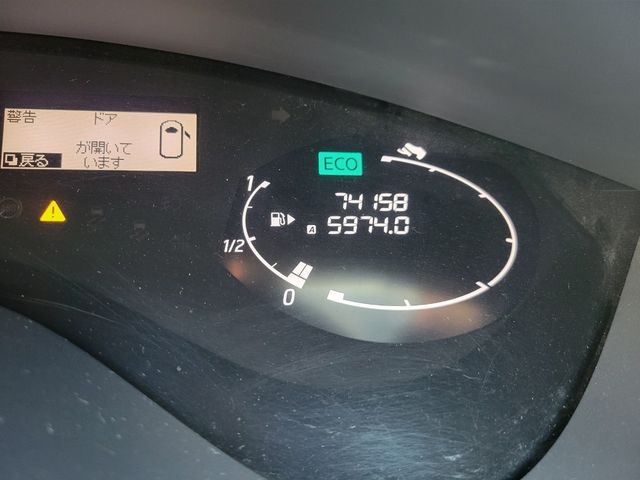 Nissan SERENA 2013-10 28993-17
