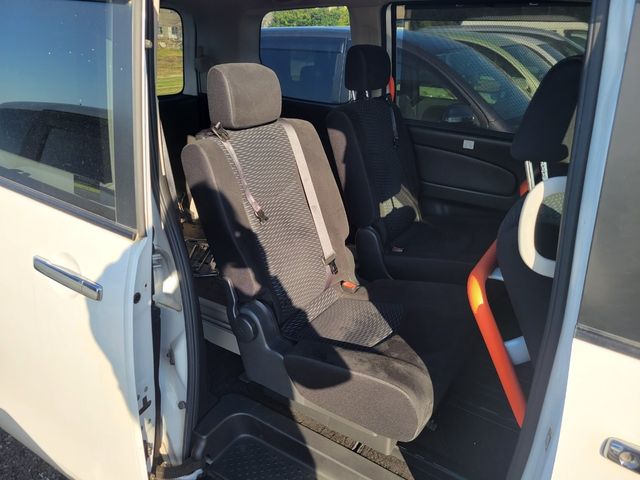 Nissan SERENA 2013-10 28993-7