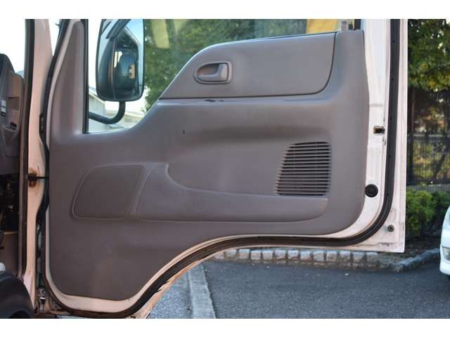 Mazda TITAN 2005-04 14117-4