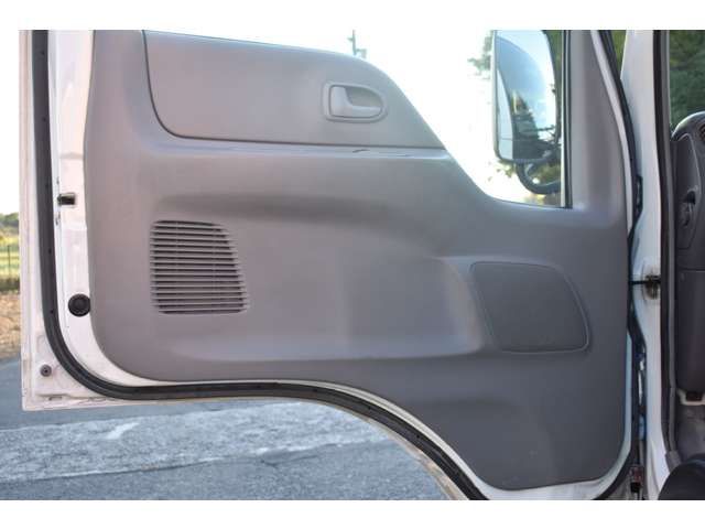 Mazda TITAN 2005-04 14117-6