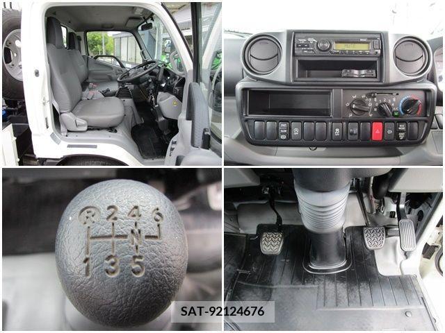 Hino DUTRO 2020-01 342392-8