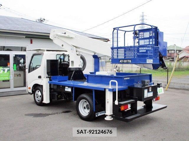 Hino DUTRO 2020-01 342392-4