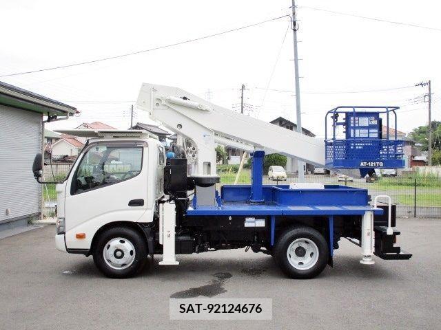 Hino DUTRO 2020-01 342392-3