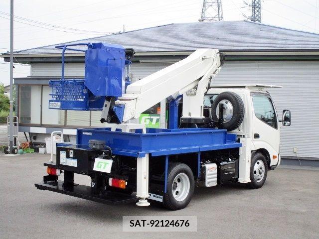 Hino DUTRO 2020-01 342392-5