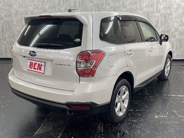 Subaru FORESTER 2013-08 195318-2