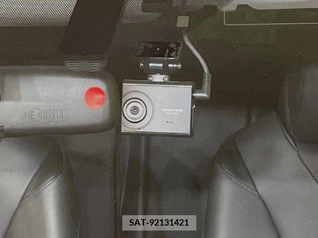 Toyota PRIUS 2016-02 224880-4