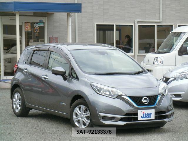 Nissan NOTE 2017-04 210669-1