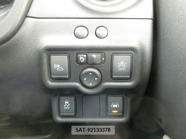 Nissan NOTE 2017-04 210669-10