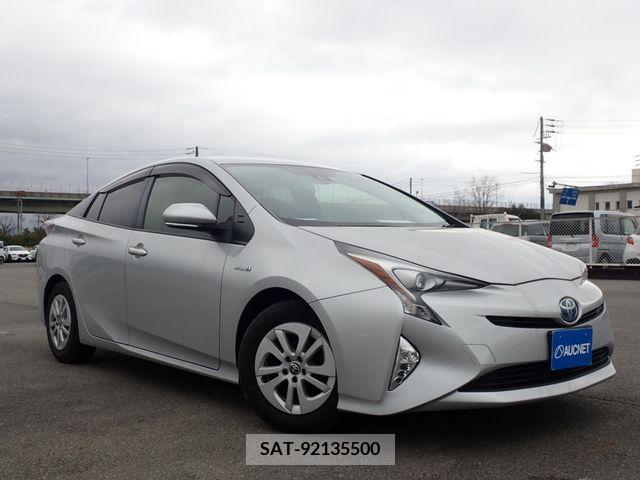 Toyota PRIUS 2017-02 220724-0