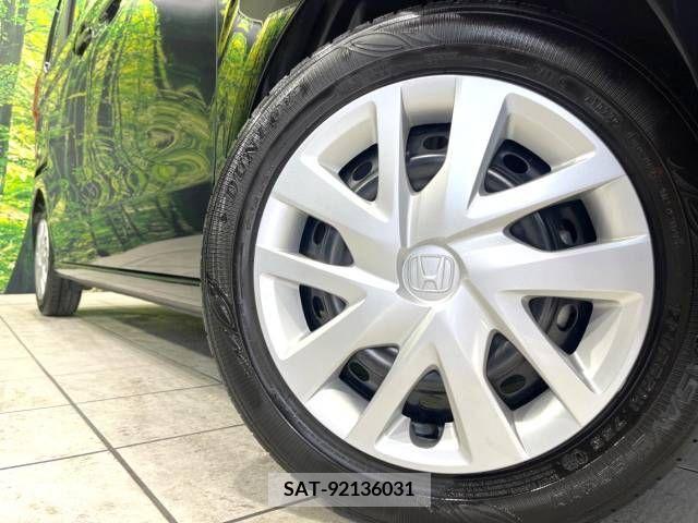Honda N BOX 2022-03 307389-13