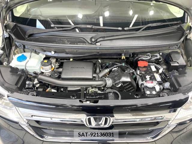 Honda N BOX 2022-03 307389-18