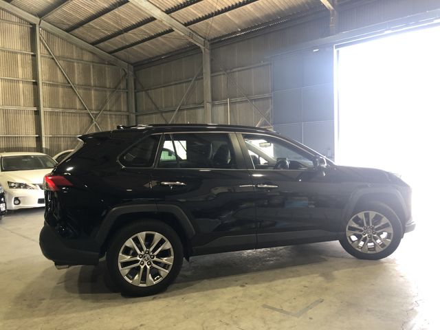 Toyota RAV4 2020-11 24179-16