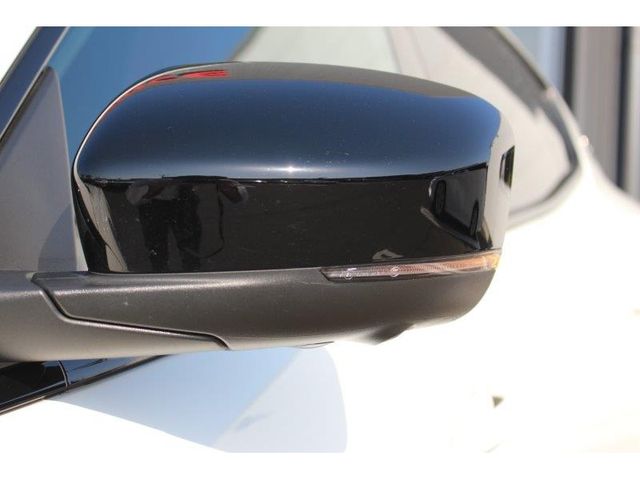 Maserati LEVANTE 2020-07 3492-12
