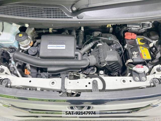 Honda N BOX 2019-04 343514-18
