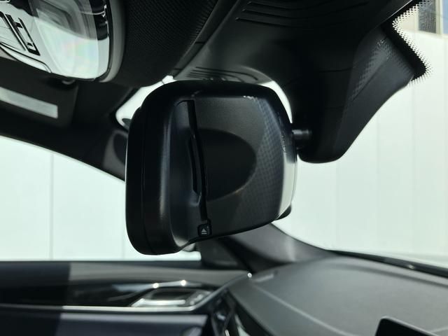 Bmw 5 SERIES 2018-12 10948-20