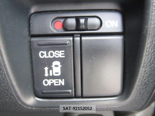 Honda N BOX CUSTOM 2015-10 379654-18