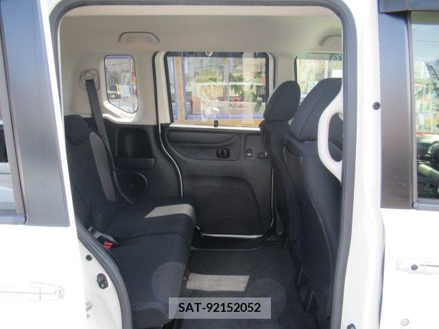 Honda N BOX CUSTOM 2015-10 379654-13