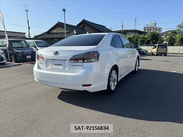 Lexus HS 2013-12 275396-14