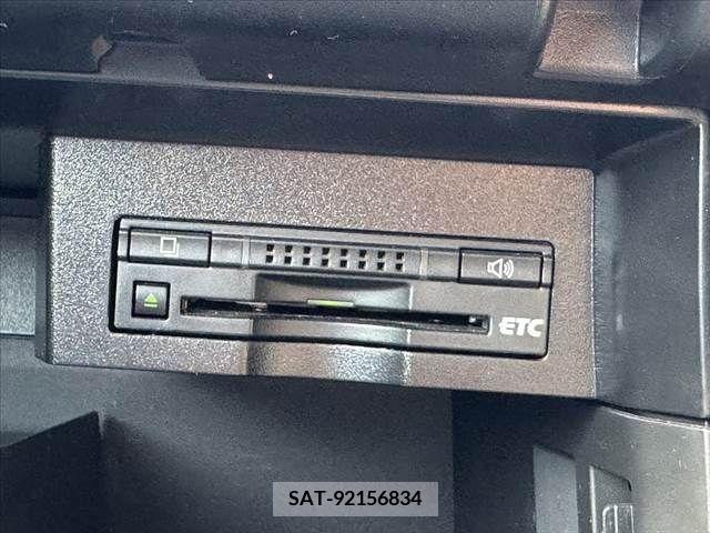Lexus HS 2013-12 275396-4