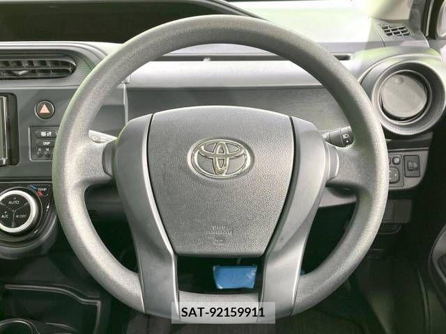 Toyota AQUA 2019-10 380321-12