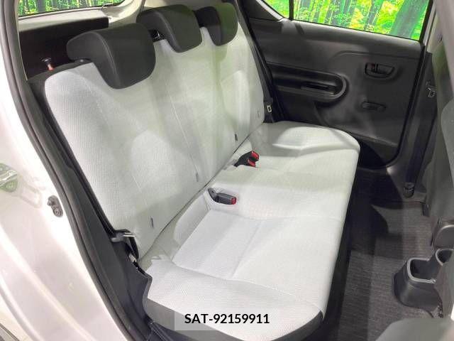 Toyota AQUA 2019-10 380321-10