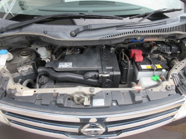 Nissan ROOX 2011-06 283-19