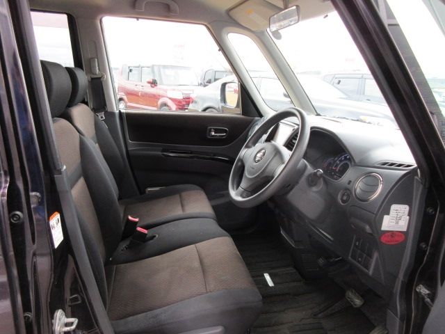 Nissan ROOX 2011-06 283-12