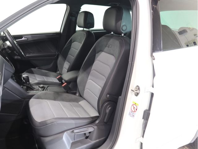 VolksWagen TIGUAN 2019-03 10682-17