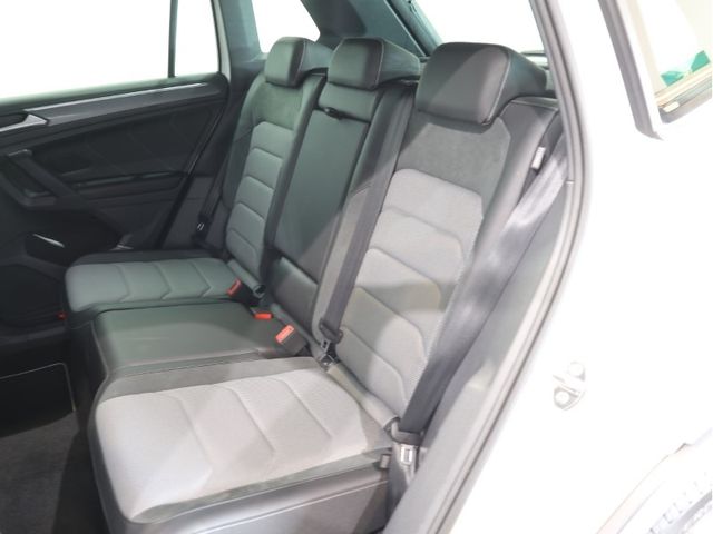 VolksWagen TIGUAN 2019-03 10682-18