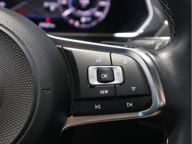 VolksWagen TIGUAN 2019-03 10682-21