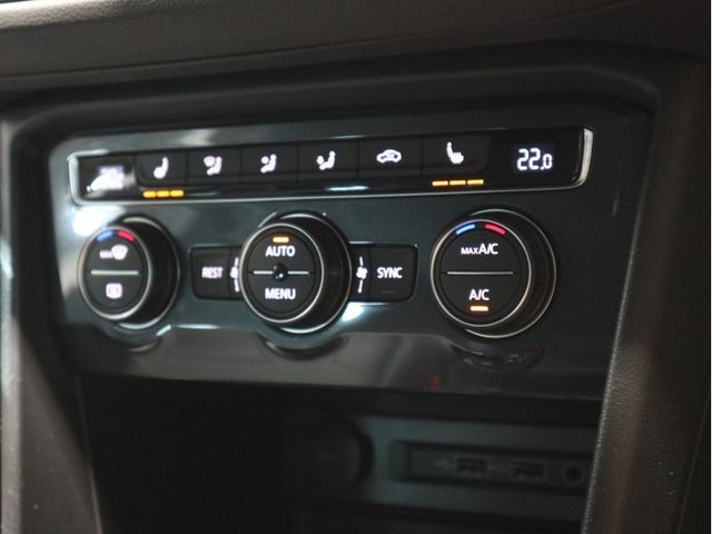 VolksWagen TIGUAN 2019-03 10682-22