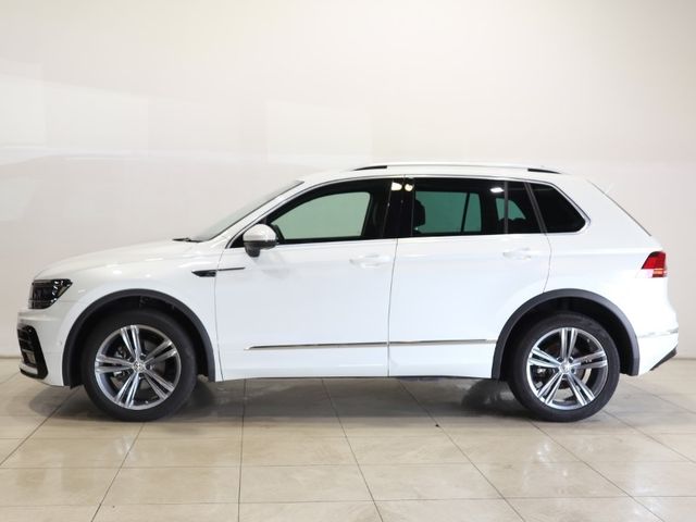 VolksWagen TIGUAN 2019-03 10682-4