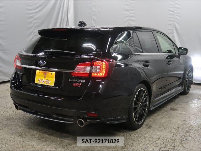 Subaru LEVORG 2019-12 275594-1