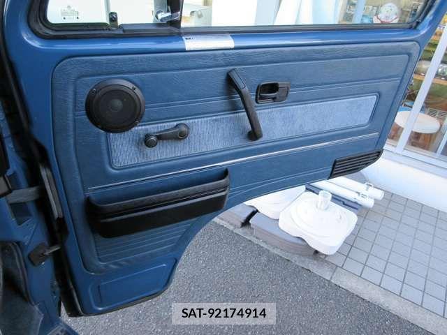 VolksWagen CARAVELLE 1990-05 459153-16