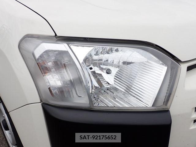 Toyota PROBOX VAN 2019-06 384621-7