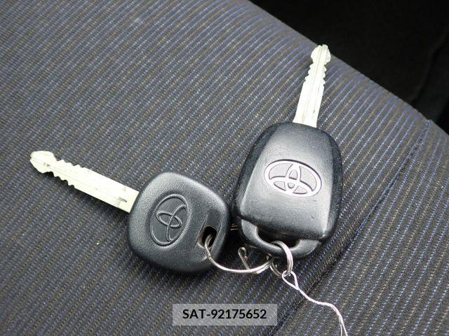 Toyota PROBOX VAN 2019-06 384621-29