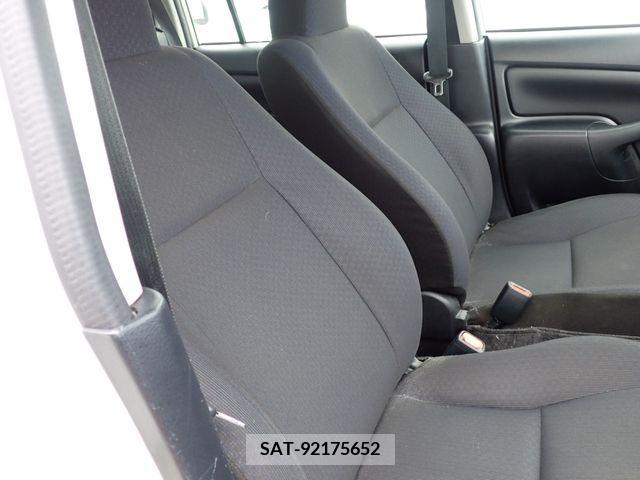 Toyota PROBOX VAN 2019-06 384621-19