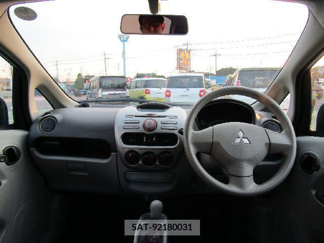 Mitsubishi I 2011-02 208352-1