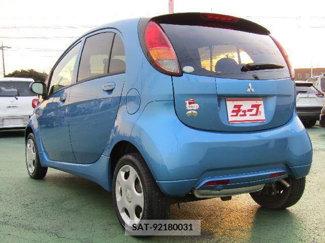Mitsubishi I 2011-02 208352-8