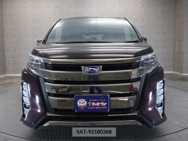 Toyota NOAH HYBRID 2018-01 207473-19