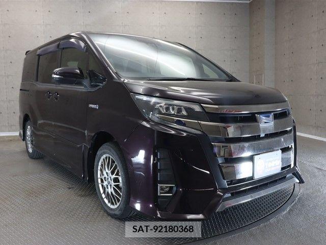 Toyota NOAH HYBRID 2018-01 207473-20