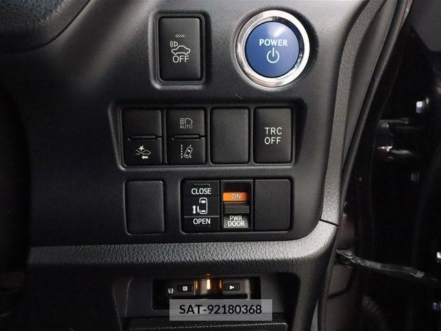 Toyota NOAH HYBRID 2018-01 207473-10