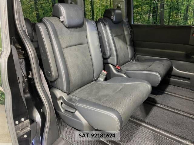 Honda e 2012-10 376244-9