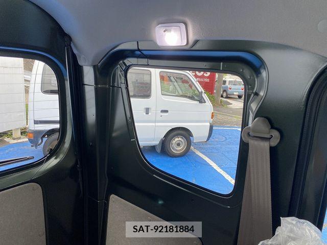 Suzuki EVERY 2024-03 381158-28
